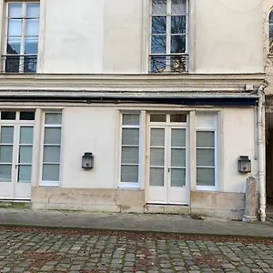  Aparthotel Luxe Parisien - Petit Varenne